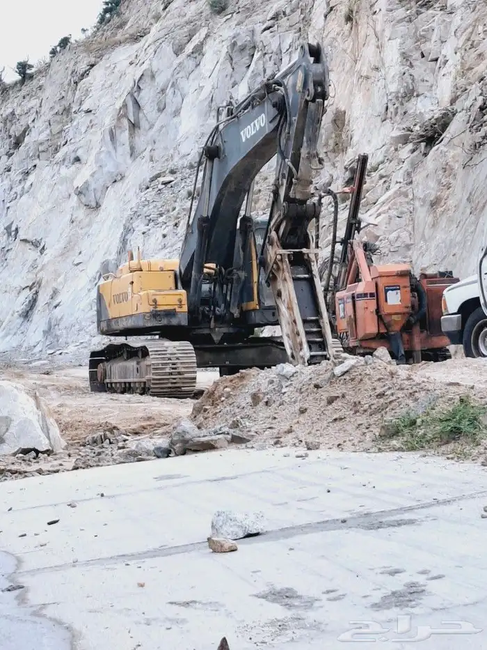 بوكلينات كبيره وصغيره الإيجار دقاق وبكت 1