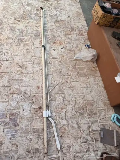 للبيع رافعة .. ونش سحب .. مقصات كيابل 22