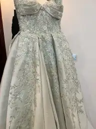 فستان ملكة للبيع 4