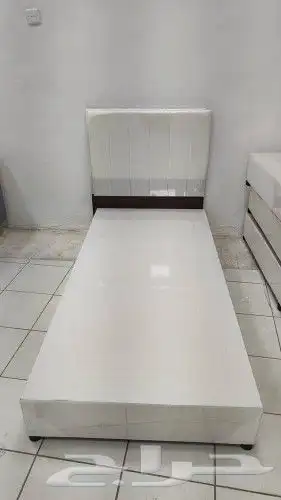 سرير خشب نفر جديد مخمل كامل بضاعة مايحتاج 1