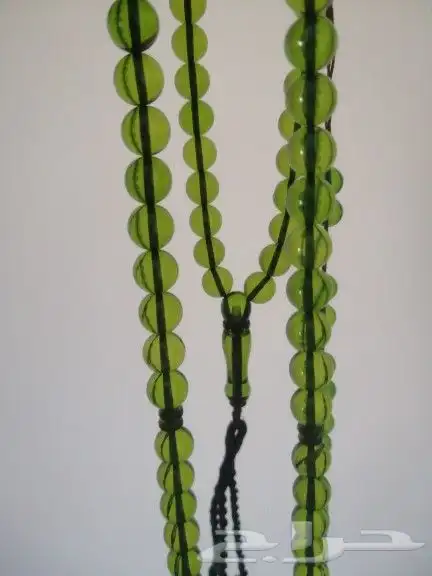 سبحة كهرمان لون فستقي (جديدة) حبة كبيرة. 3