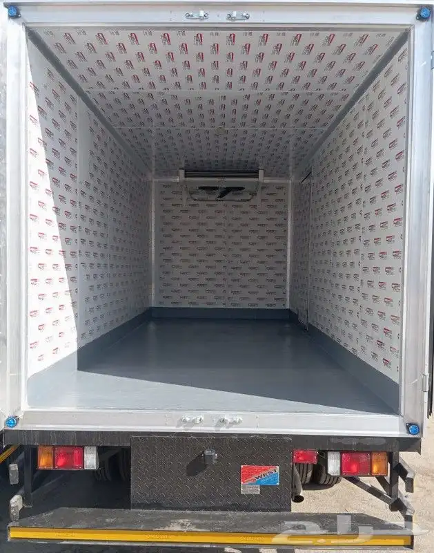 تفصيل صناديق السيارات وتركيب الثلاجات للسيارات والمركزية 5