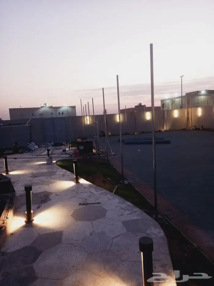 توريد وتركيب أعمال الشبوك ملاعب 0