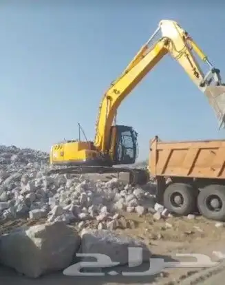بوكلين للإيجار بساعه واليوميه ومباني حجر بالبكلين وبليد وربر 0