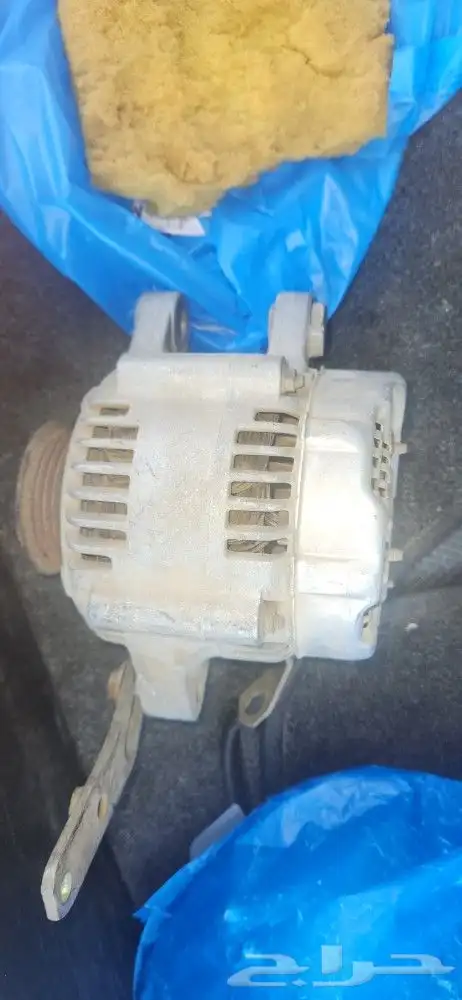 قطع غيار دينمو سيارة تويوتا 0
