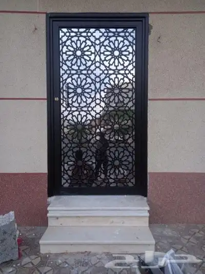ورشه مركز الادنان حداد باب حديده خارجي مدخل شباك حديد خارجي 3