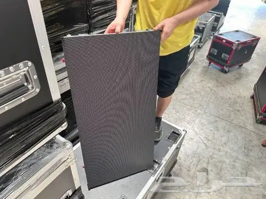 بيع شاشات ليد العرض العملاقه في المتر 0