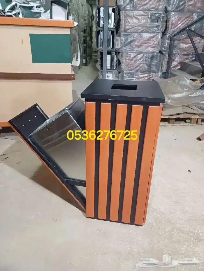 سلات نفايات و كراسي حدائق ومركز تجارية 8