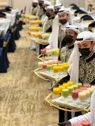 يوجد لدينا قهوجين وصبابين رجال ونساء 0