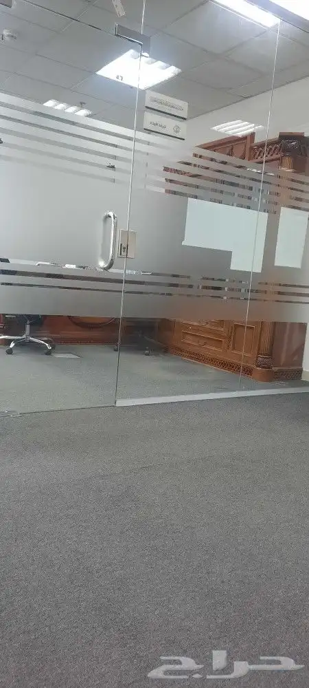تظليل و تجليد شبابيك مكاتب شقق فلل استراحات شاليها مقهاء 0