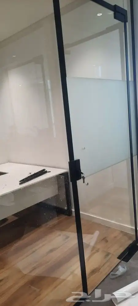 تظليل و تجليد شبابيك مكاتب شقق فلل استراحات شاليها مقهاء 3