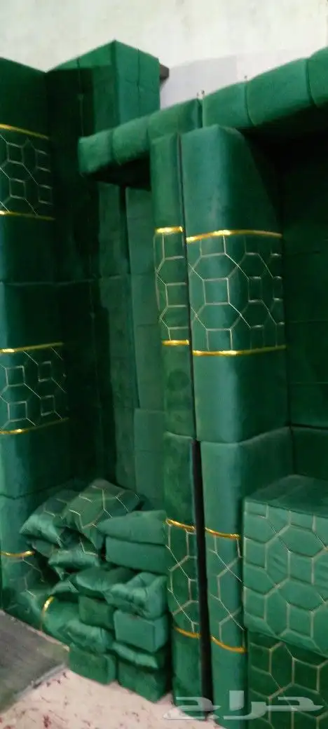 مجالس كنبات جاهزه ومساند جاهز مقاس وباطرمه جاهز 32