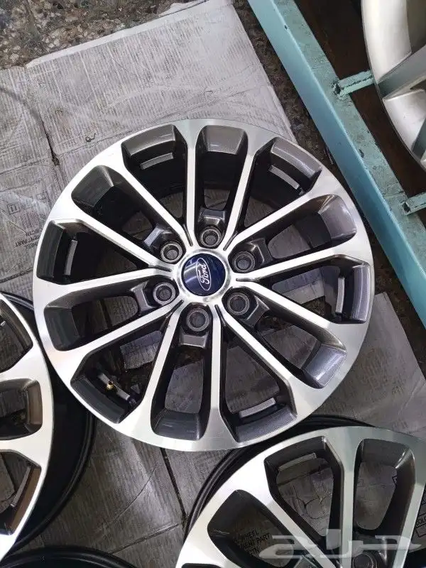 جنوط فورد F150 اصلي وكالة مقاس 18 4