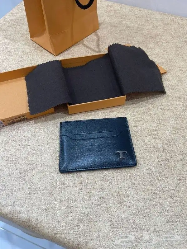 محفظة من Tods جديده اصلية 8