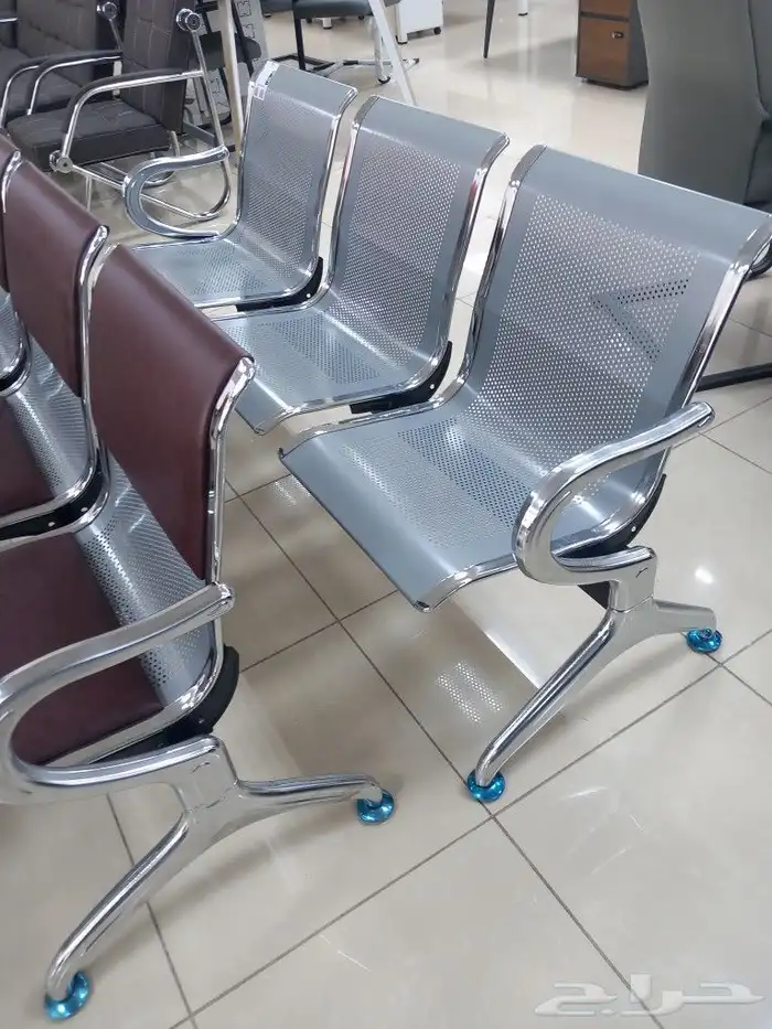 كراسي انتظار كروم وجلد 3