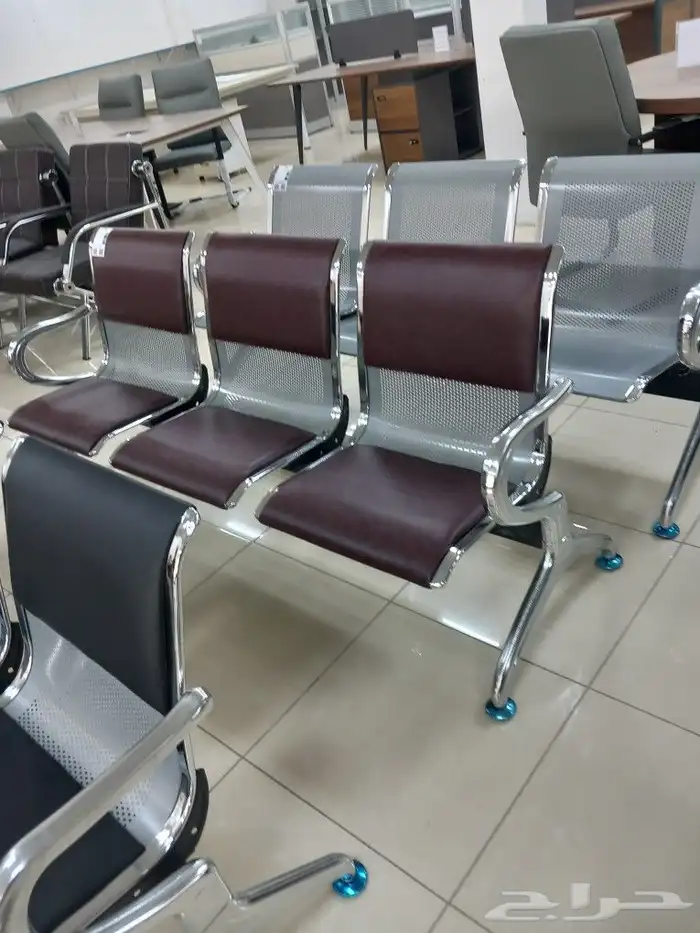 كراسي انتظار كروم وجلد 2