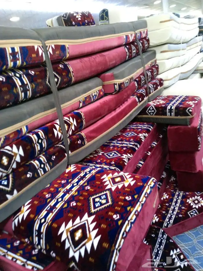 مجالس كنبات جاهزه ومساند جاهز مقاس وباطرمه جاهز 34