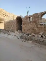 نقوم بتنفيذ مشروع البيوت الحجر الطبيعي تنفيذ مجالس ومدرجات 7