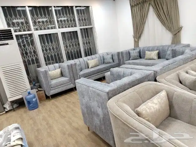 تفصيل و تنجيد جميع انواع الكنب و المجالس و الستائر والمفروشا 0