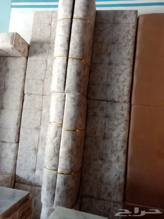 مجالس كنبات جاهز 4  5 و4  4 وباطرمه جاهز 4ف4 و4 في 5 ومساند 28