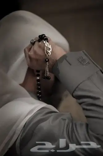 اهدي من تحب سبحه رجالي أنيقة يتوفر بلونين 1