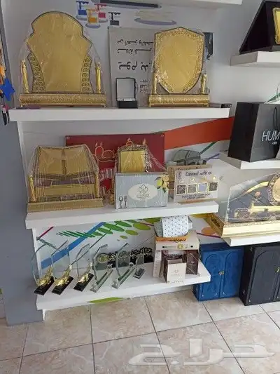 تنفيذ جميع انواع المطبوعات العادية والملونة لوحات اعلانية 1