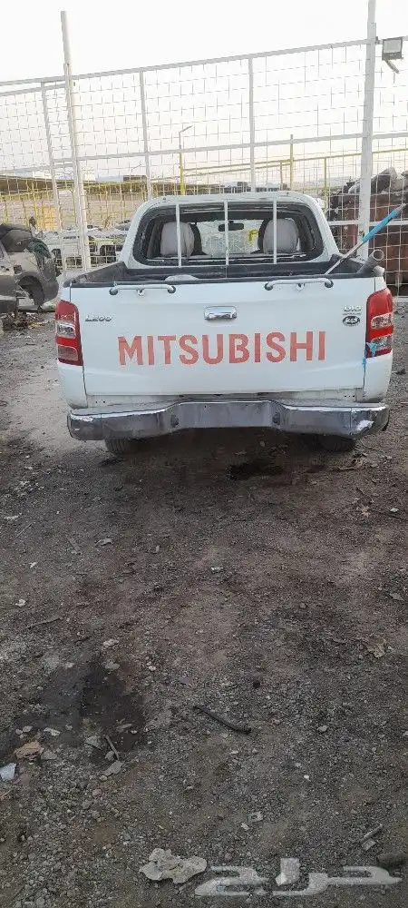 مستبوشي L200 1