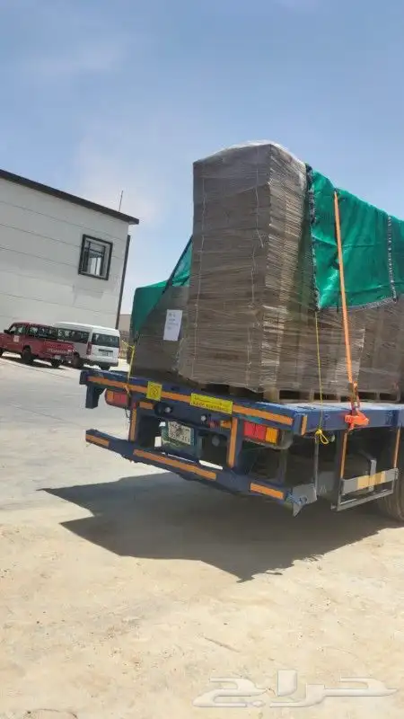 تريله لنقل البضايع 0