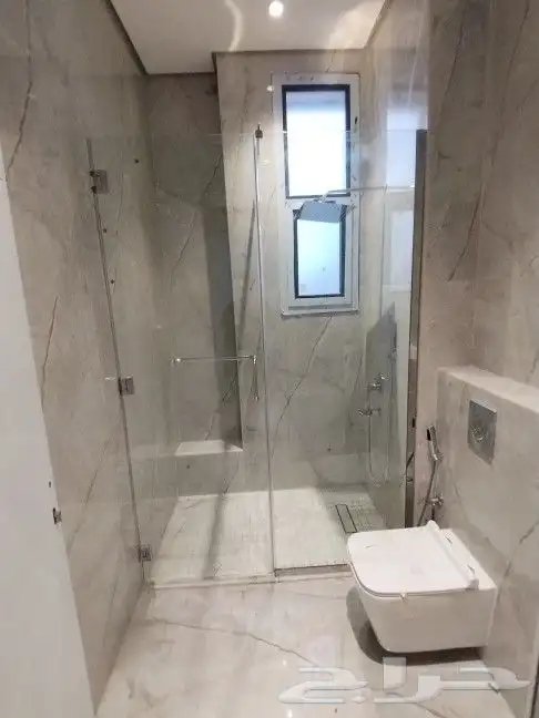 قزاز السكريت والمرايا ولكسان لسنا الوحيدين لكننا 2