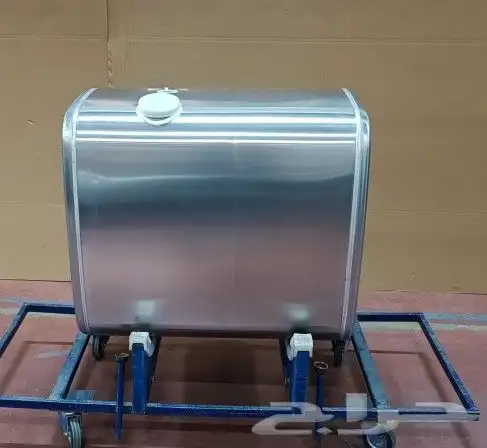 توانك الديزل خاصه فولفو 2