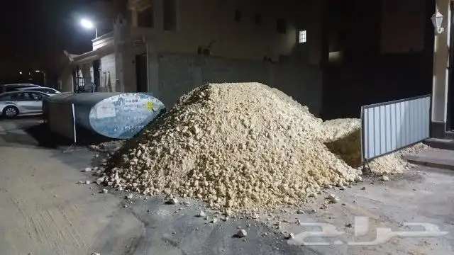 توريد ودفن ورص صبيز وجميع أنواع الرمل الأحمر والابيض 0