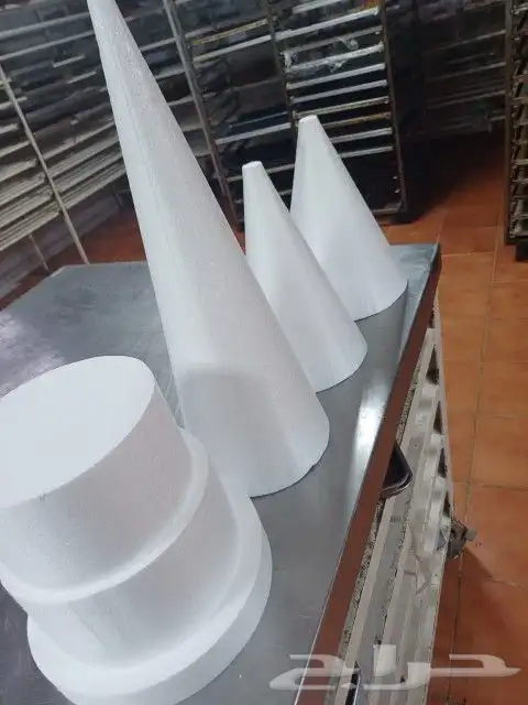 فلين حلويات حبيبات فلين مخروطي هرم 0