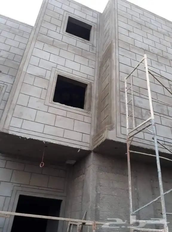 ترميم منازال ومزارع ليسه وبناني وسرميك مع فضل السعر ابو ادم 0