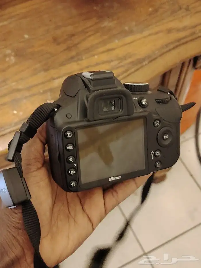 كاميرا نيكون D3200 شبه جديد استعمال قليل جدا بكامل ملحقاته 5
