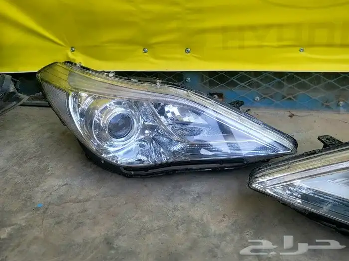 متوفره لدينا صدامات وشمعات ازيرا 2012. 2014. 2015. 2017 1