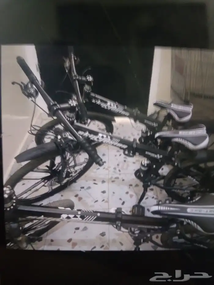 سياكل للبيع . . قابل للطي . . للبنات والشباب 0