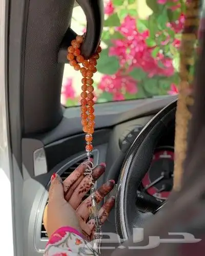 سبحه رجاليه بالون الفضي بالاسم حسب الطلب يتم تجهيز الطلب في 4