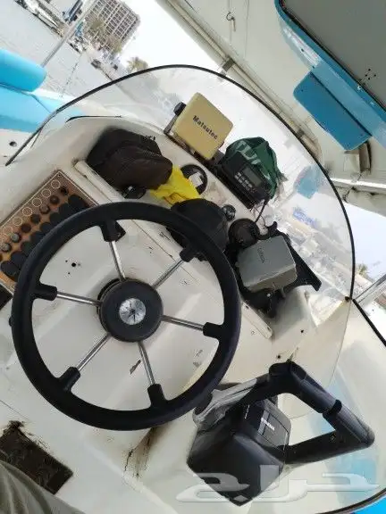 قارب في أبحر 3