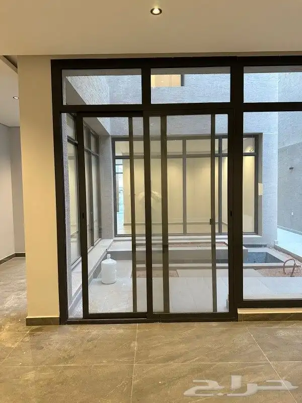 سكاي لايت ثابت 6