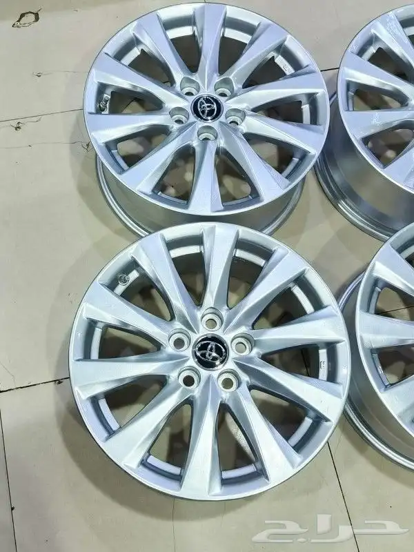 جنوط كامري مقاس 17 اصلي بلد ختم تويوتا موديل 2020 5