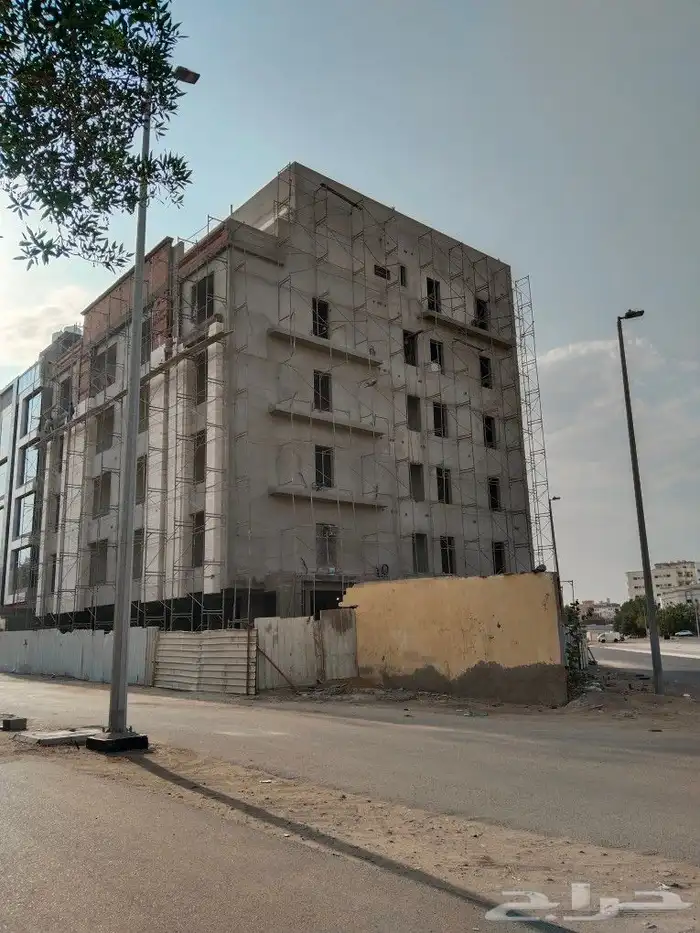 مقاول لياسة واعمال كسر الرخام والجرافيت 0