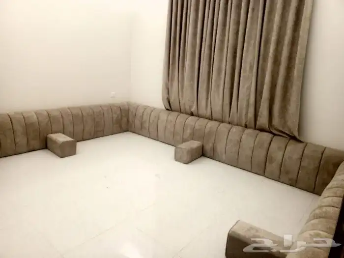 تنجيد وتفصيل جميع انوع الكنب و المجالس و الستائر والمفروشات 33