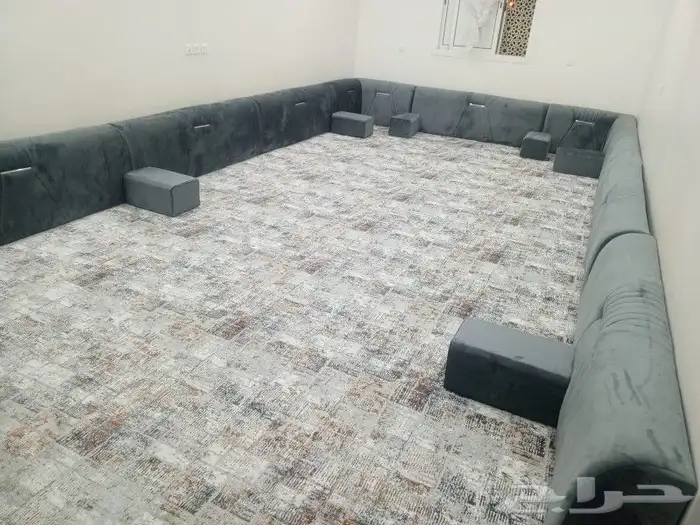 تنجيد وتفصيل جميع انوع الكنب و المجالس و الستائر والمفروشات 17