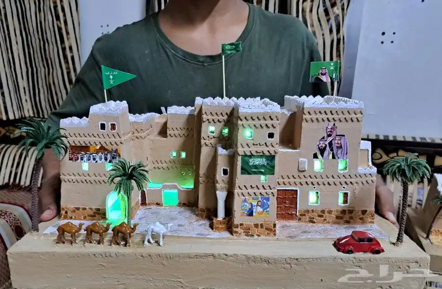 تصميم عمل يوم التأسيس 8