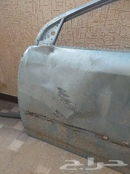 باب السواق كورلا موديل 2005 للبيع 3