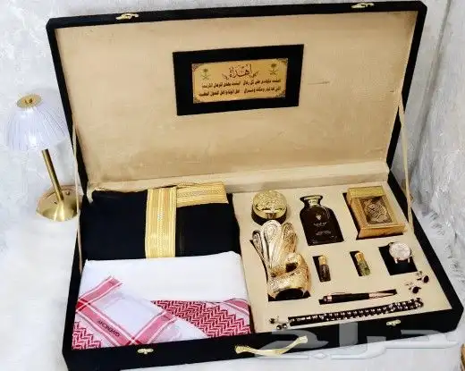 وفرت جميع انواع الأطقم الهدايا الجميلة التي تناسب الأذواق 38