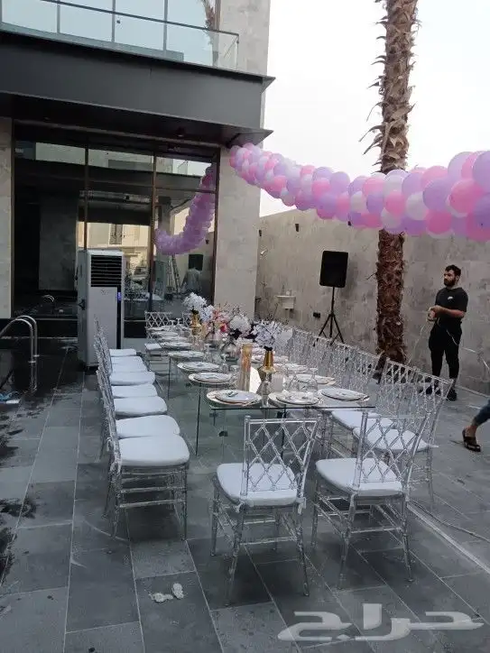 تأجير طاولات وكراسي وكنب وزل وسماعات ومكيفات ومخيمات 6