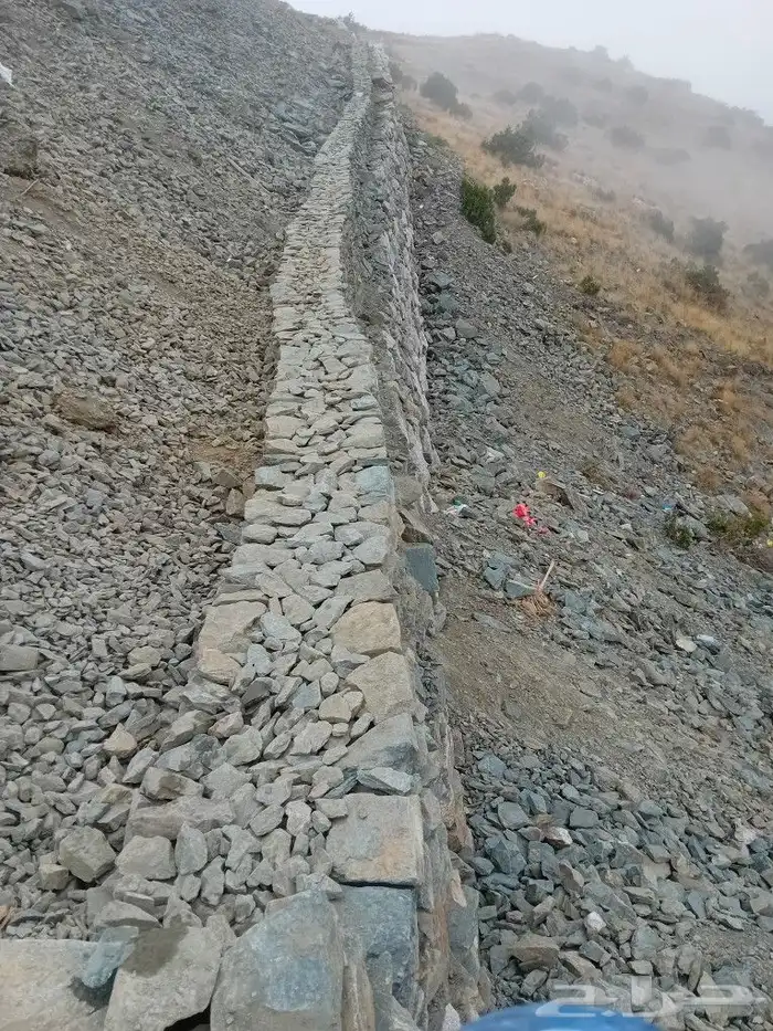 معلم حجر وقص ارضي بكلين 0