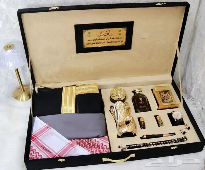وفرت جميع انواع الأطقم الهدايا الجميلة التي تناسب الأذواق 40