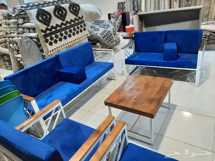 خيمة   بمقاسات مختلفه مع ناموسيه كامله 16